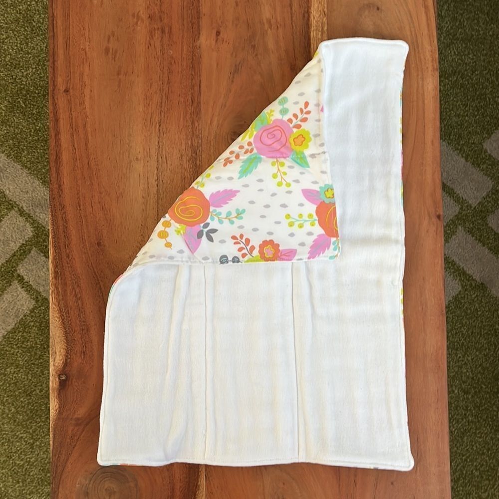 👶 Handcrafted Diaper Changing Cloth/Burp Cloth - Picture 8 of 9